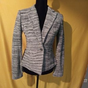 🍁Rachel roy size 4 blazer